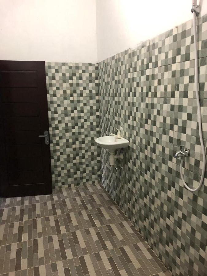 Ariata Arya Hostel Kuta  Luaran gambar