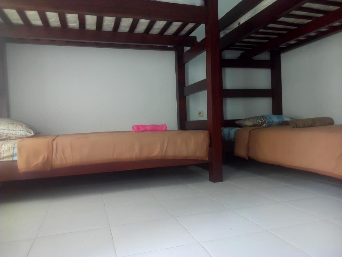 Ariata Arya Hostel Kuta  Luaran gambar