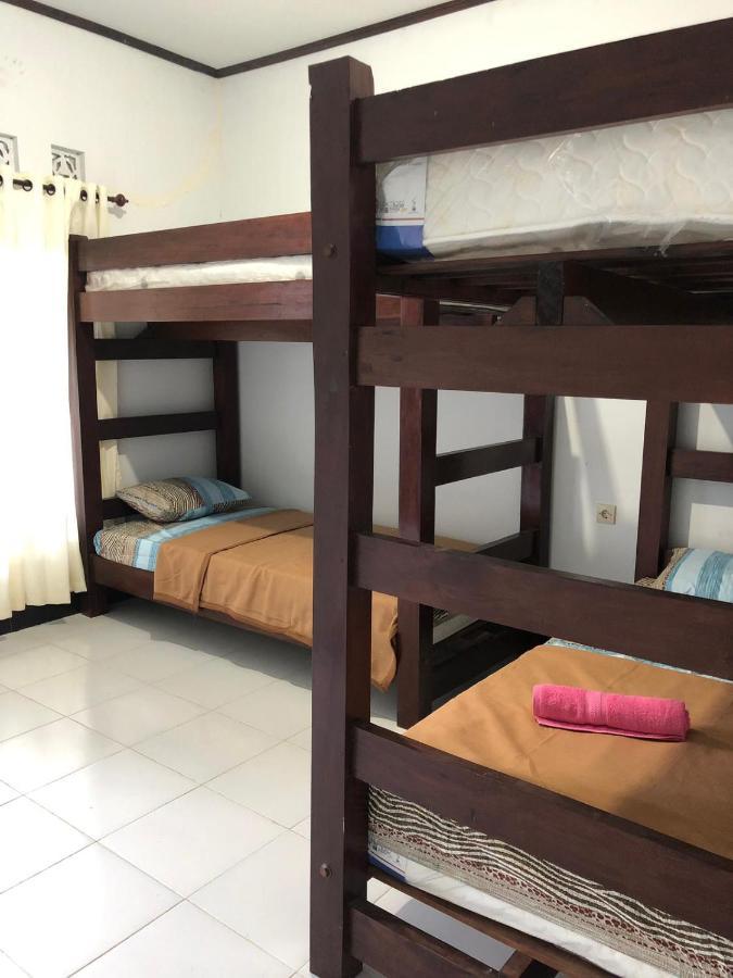 Ariata Arya Hostel Kuta  Luaran gambar